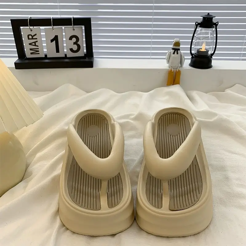 2024 Summer Flip-Flops 6cm Thick Non-Slip Beach Shoes - Image 2