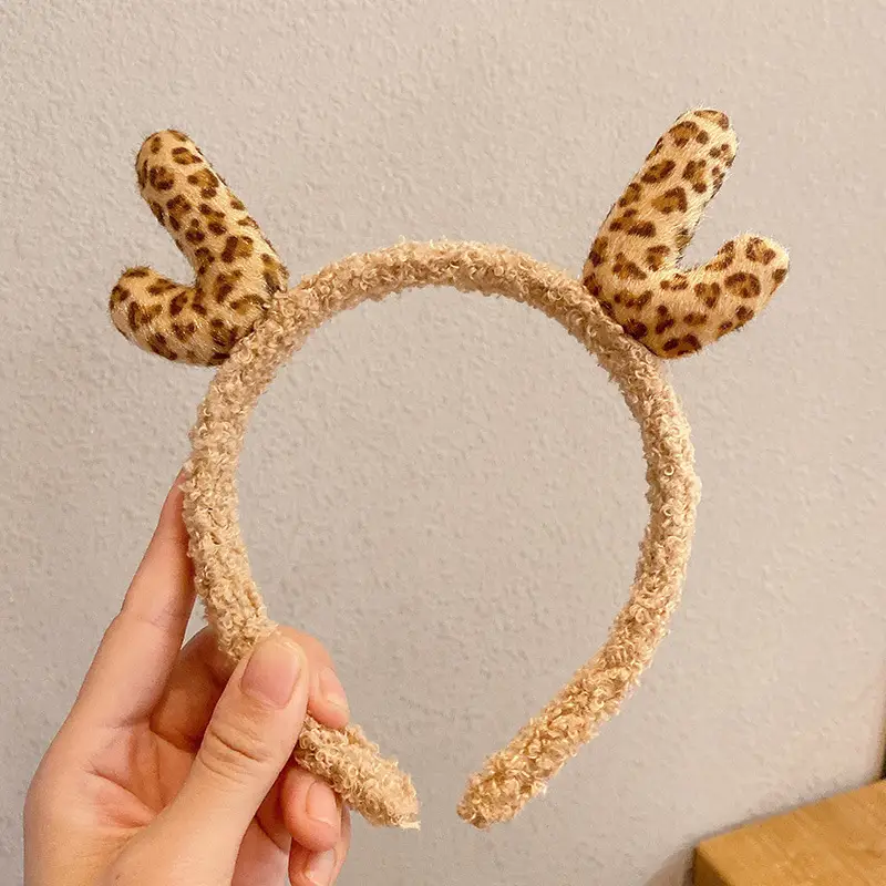 Cute Cartoon Headband with Rabbit Face Wash - Image 85