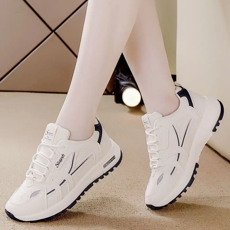 plus size Women sneaker Spring and Summer New Fashion Lightweight Forrest Gump Shoes Comfortable Forrest Gump Shoes Outdoor Casual Travel Shoes