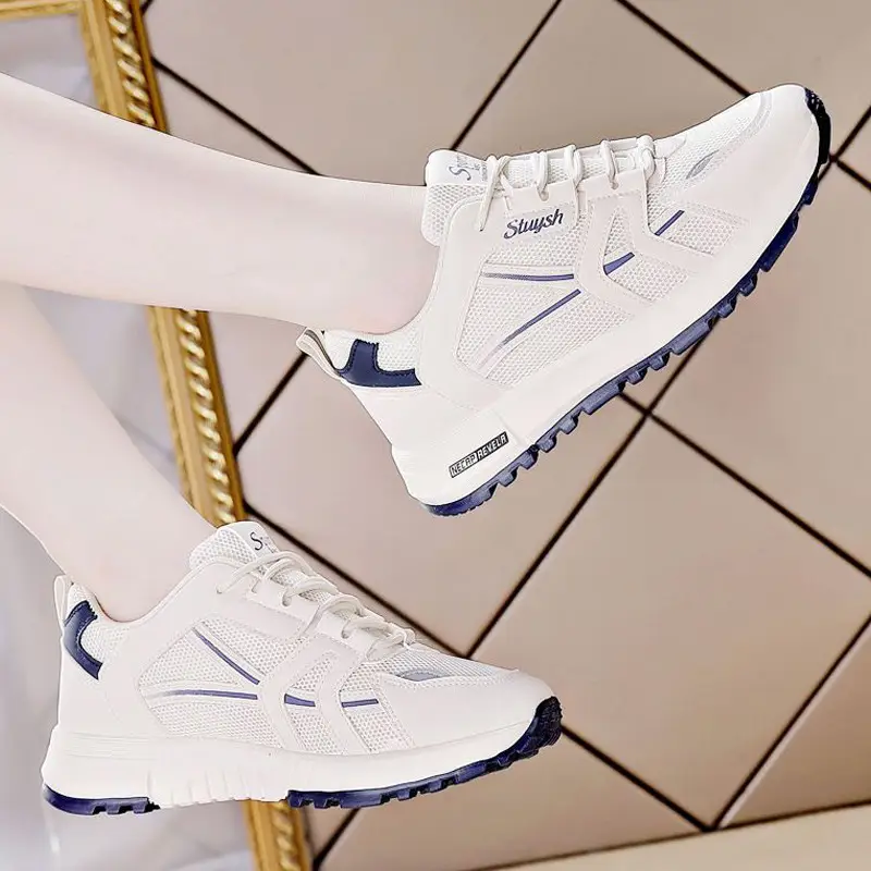 plus size Women sneaker Spring and Summer New Fashion Lightweight Forrest Gump Shoes Comfortable Forrest Gump Shoes Outdoor Casual Travel Shoes