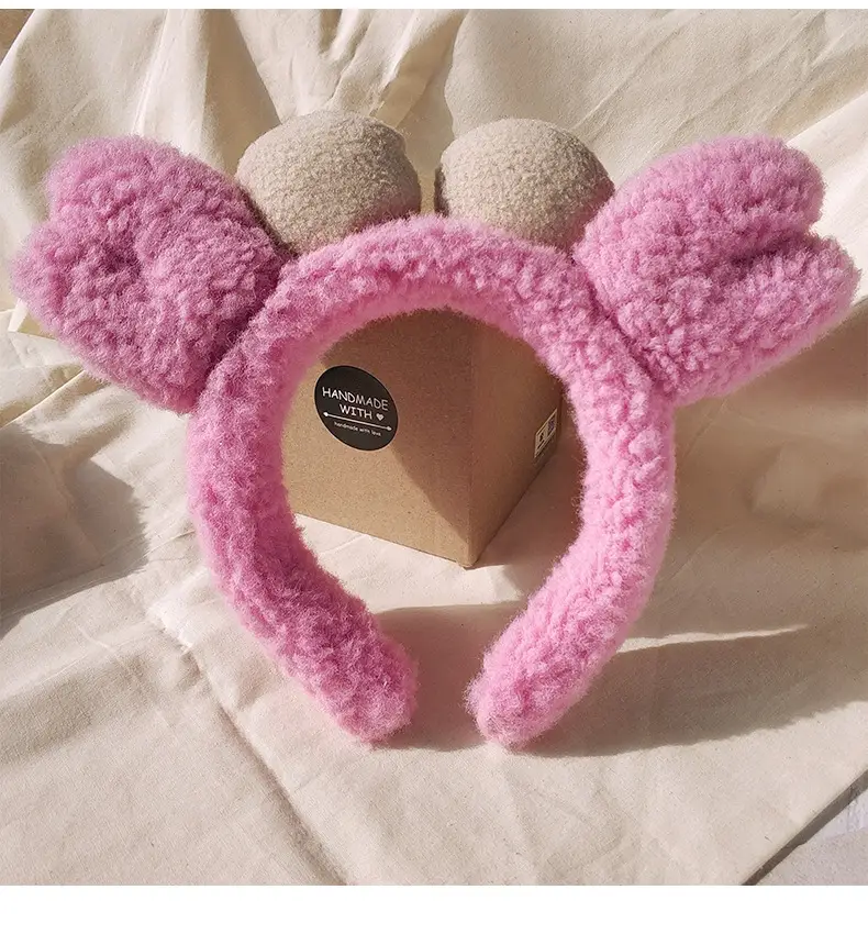 Plush Hair Pressure Band for Women Sweet Design — feature 8
