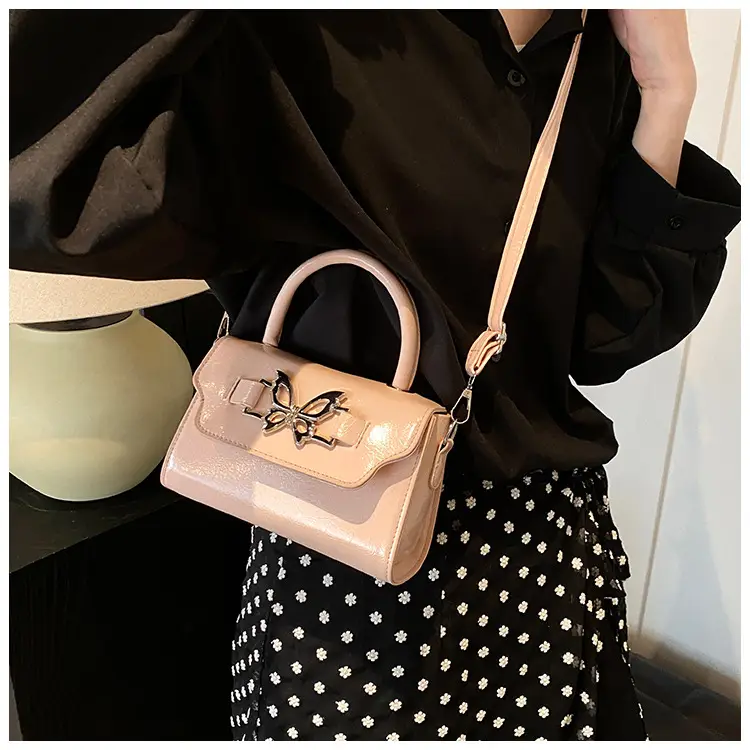 Silver Butterfly Bow Shoulder Crossbody Bag — feature 7