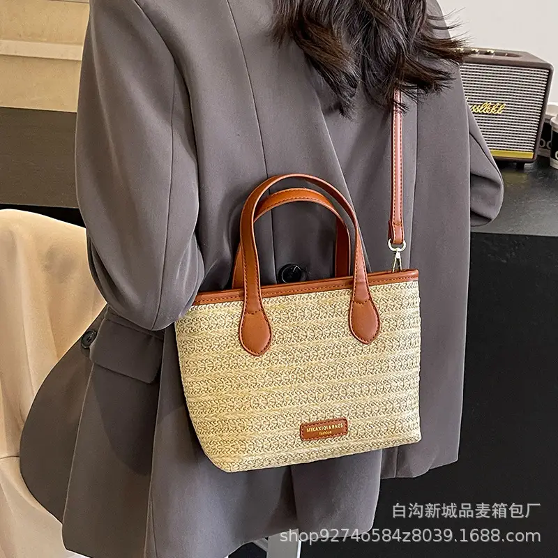 Summer Beach Woven Handbag Bucket Bag 2026 New Casual Vacation Crossbody Bag Fashionable Hot-Selling Shoulder Bag