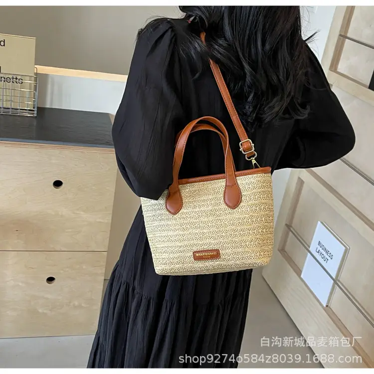 Summer Beach Woven Handbag Bucket Bag 2026 New Casual Vacation Crossbody Bag Fashionable Hot-Selling Shoulder Bag — feature 19