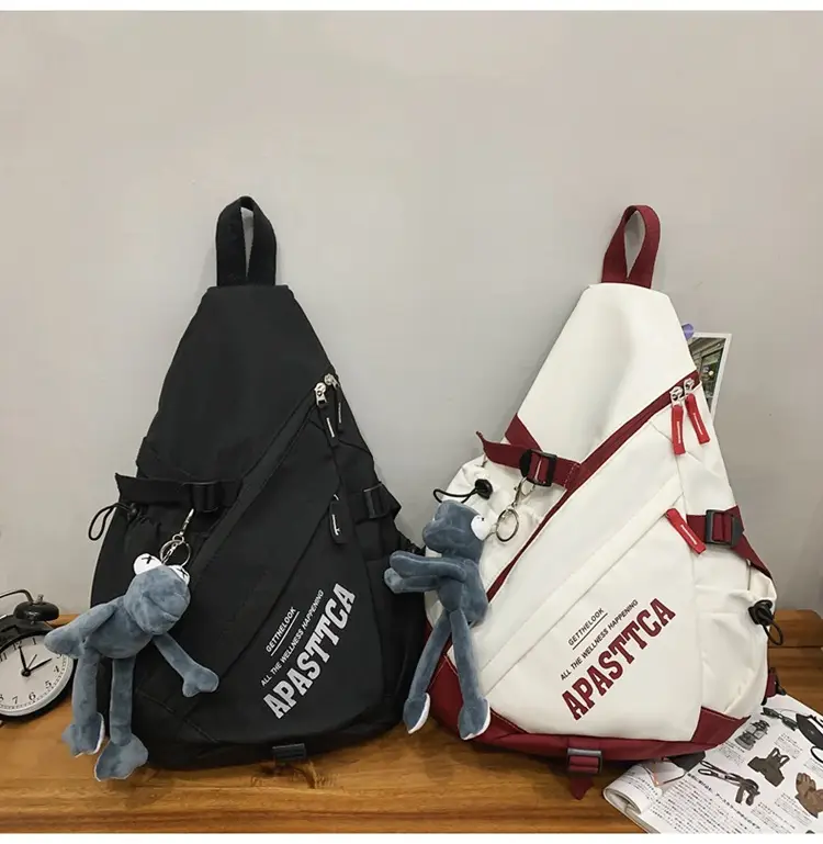 Women's Large Capacity Crossbody Bag White Red 2026 — feature 40