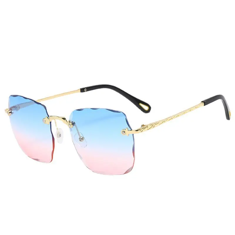 Women UV Protection Sunglasses with Crystal Cut Edges - Image 9