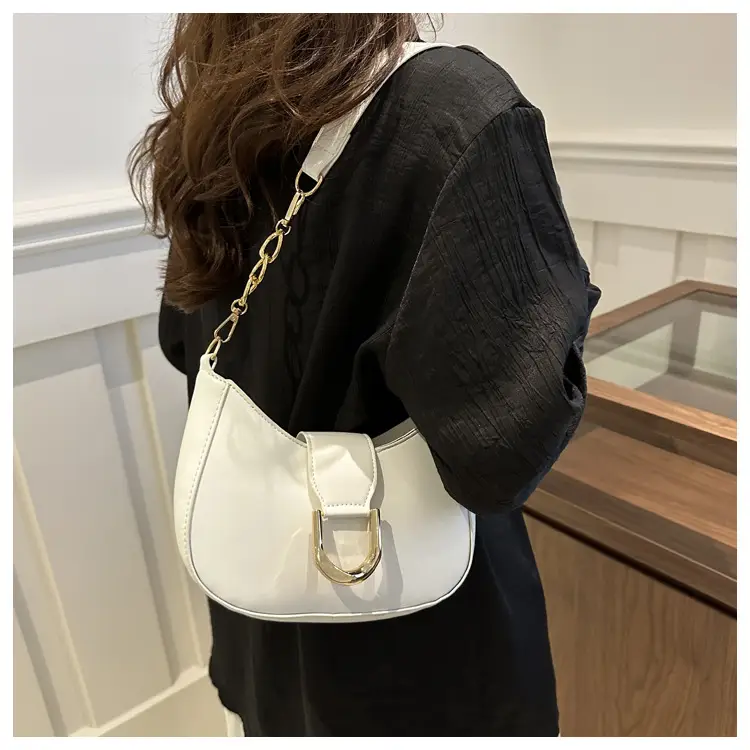 Women's New Crescent Saddle Bag Brown High-End Chain Shoulder — feature 10