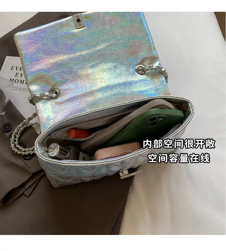 Black Quilted Crossbody Bag for Women 2023 — feature 7
