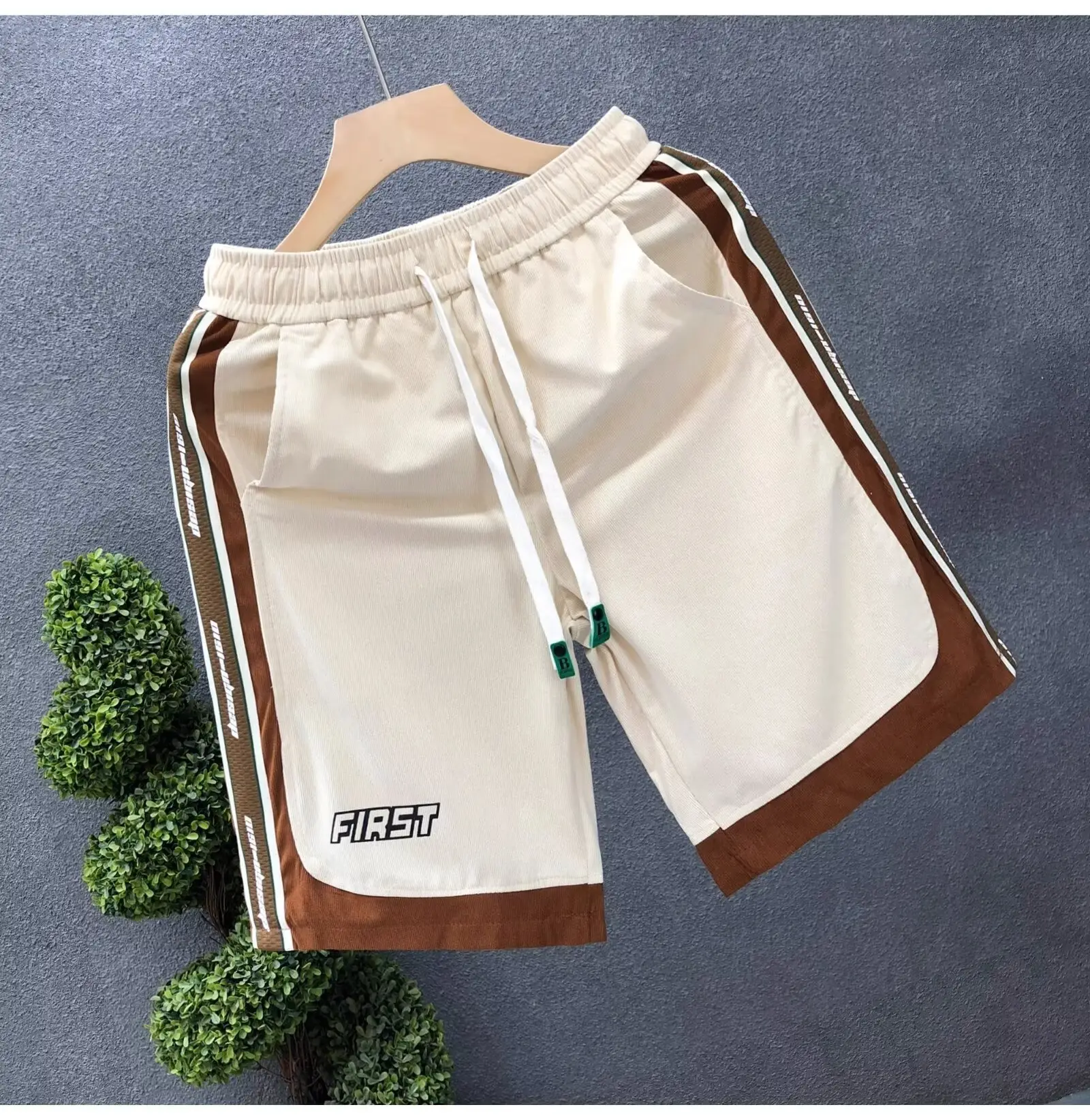 Men's American Shorts Beige Brown Drawstring Casual Shorts — feature 7
