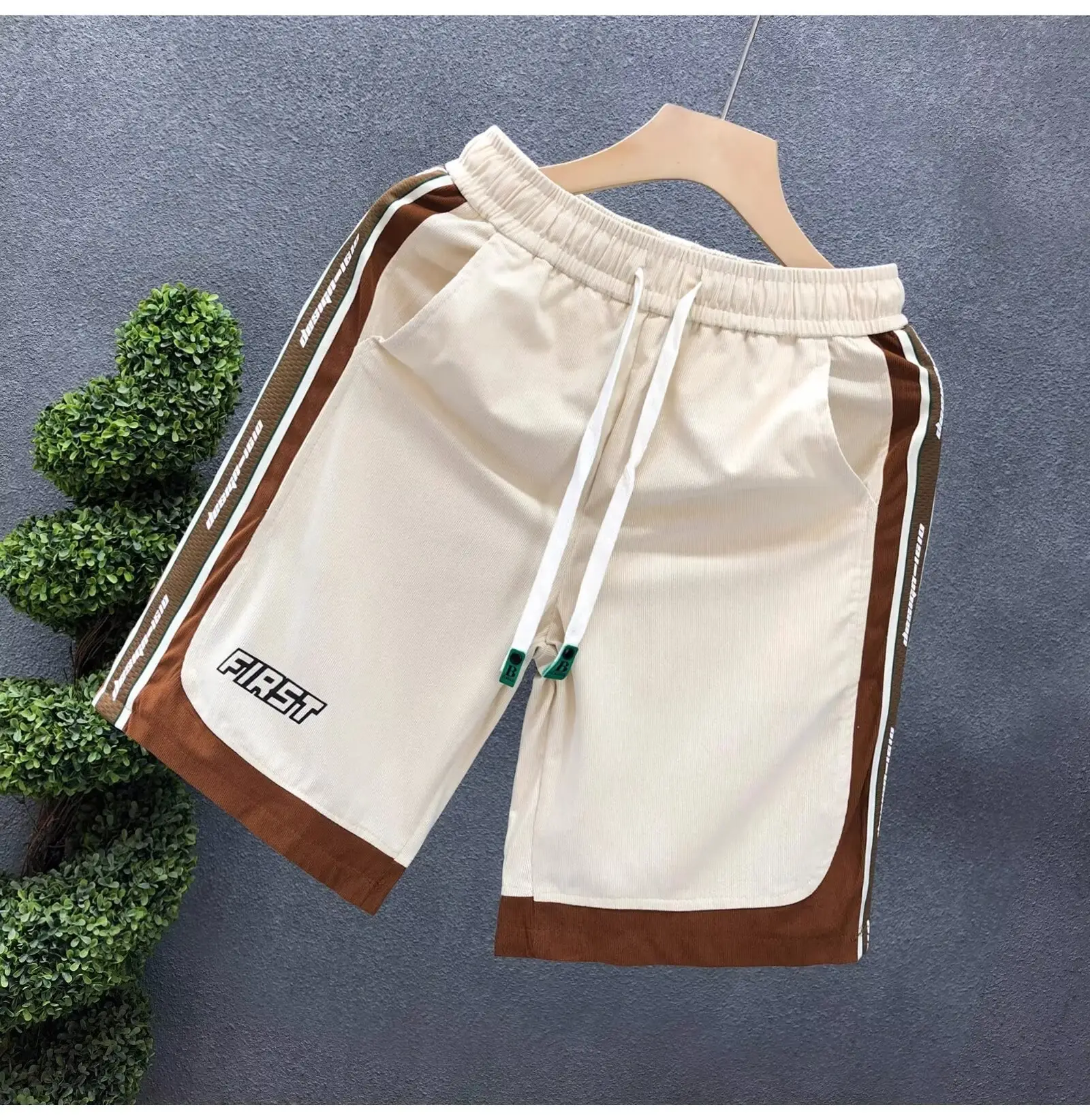 Men's American Shorts Beige Brown Drawstring Casual Shorts — feature 8
