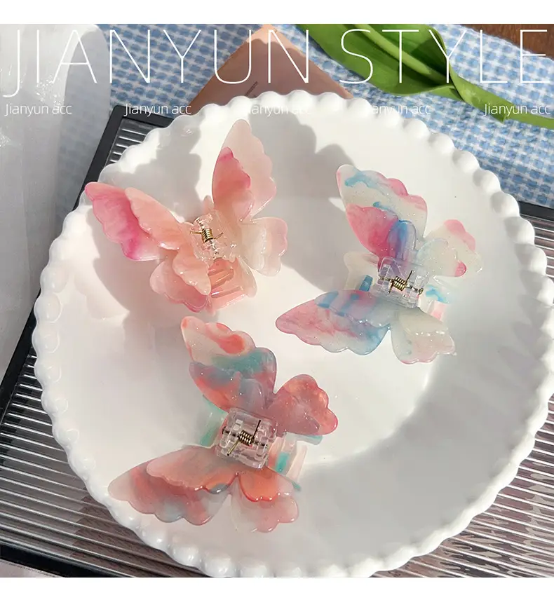 Color-Changing Butterfly Hair Clips for Women — feature 9