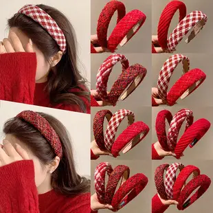 Beige Polka Dot Hair Loop for Girls — feature 3