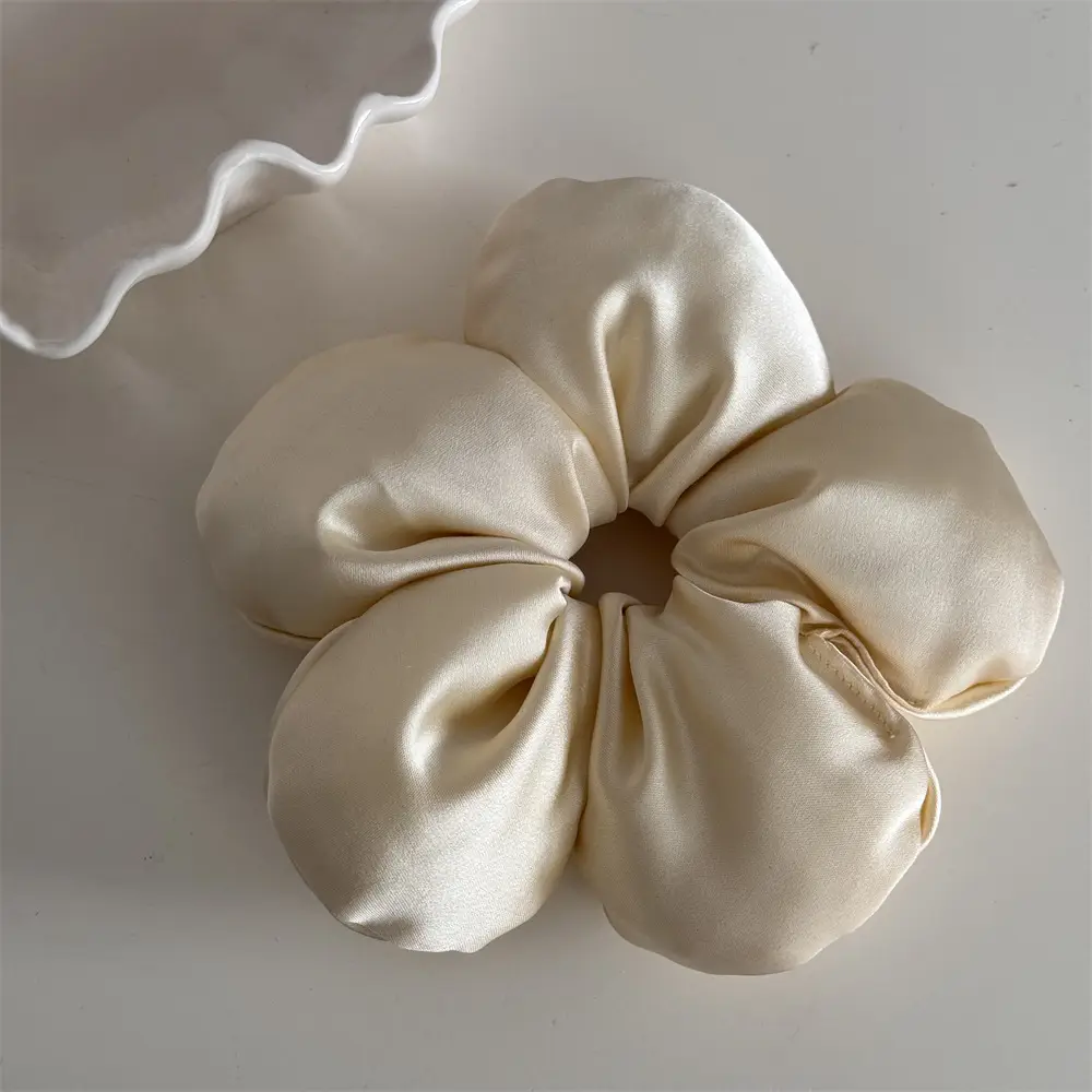 Black 3D Flower Hair Ring for Women — feature 14