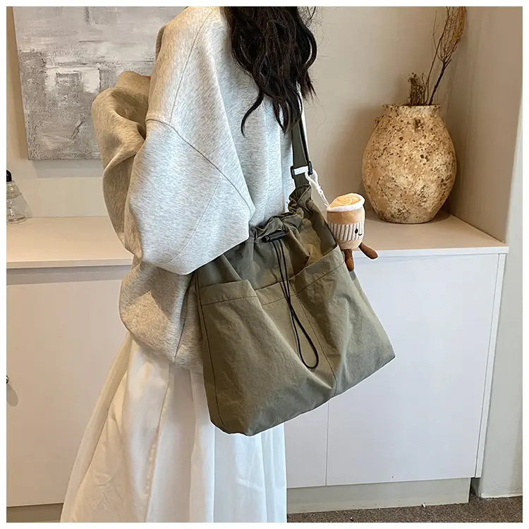 Women's Canvas Shoulder Bag Large Capacity Tan — feature 24