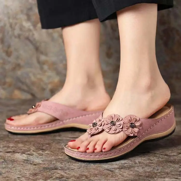 2023 Women's Pink Floral Thong Sandals — feature 1