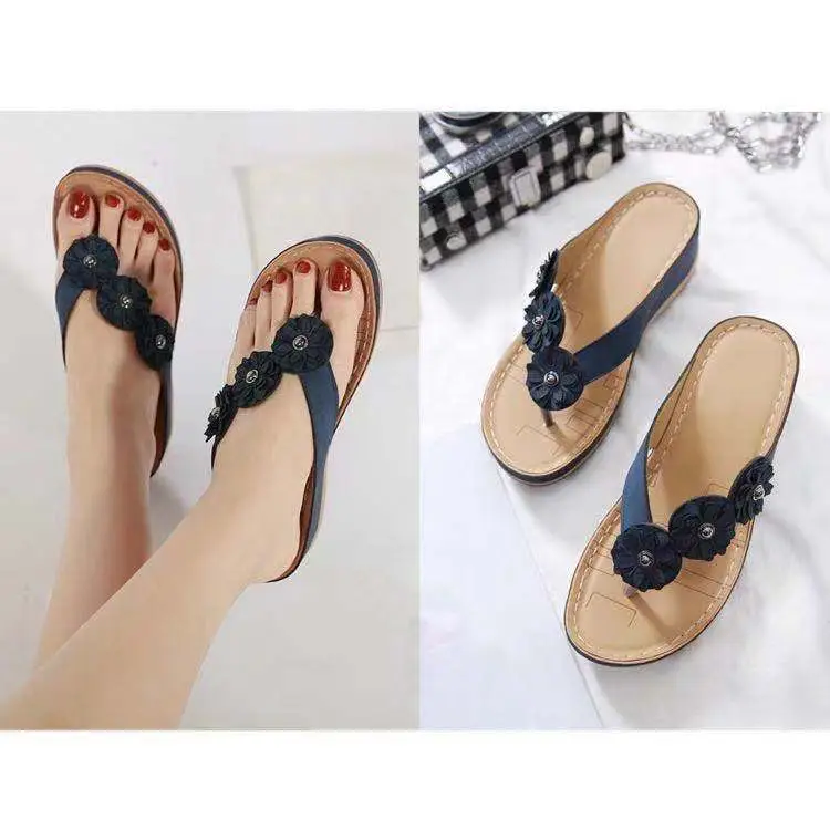 2023 Women's Pink Floral Thong Sandals — feature 3