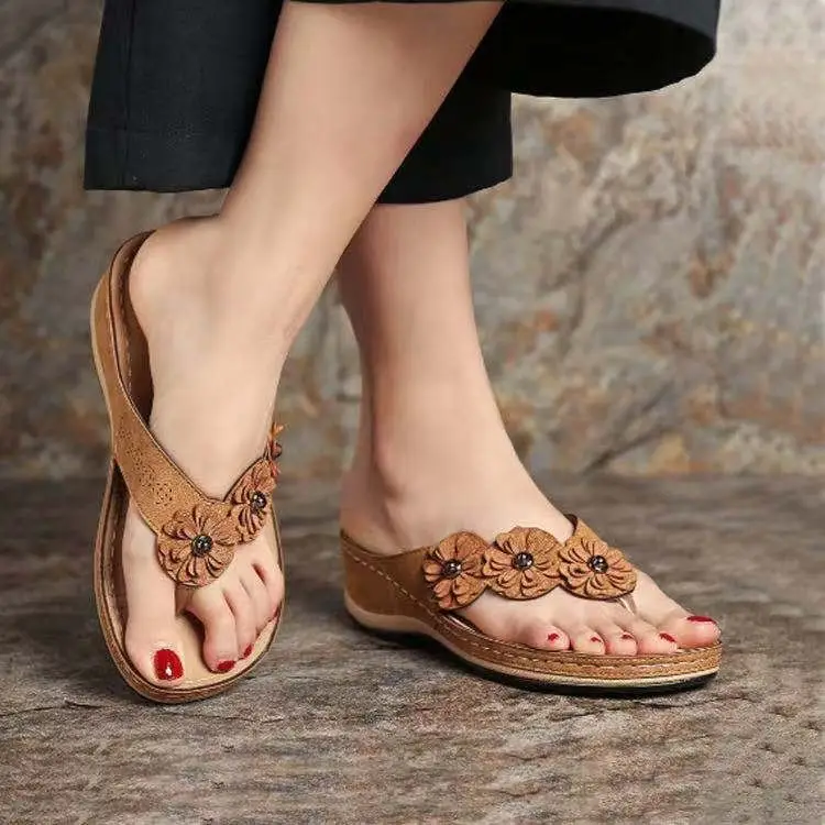2023 Women's Pink Floral Thong Sandals — feature 6