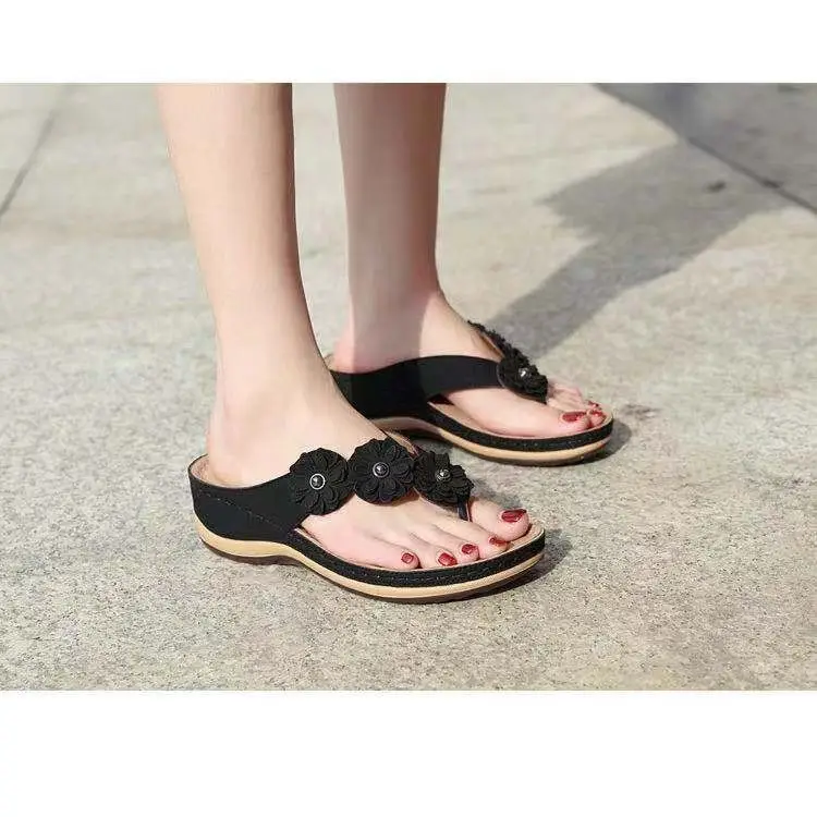 2023 Women's Pink Floral Thong Sandals — feature 8