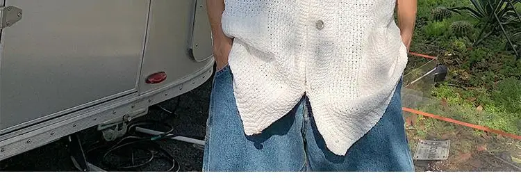 White Knitted Short-Sleeved Men's Shirt — feature 9
