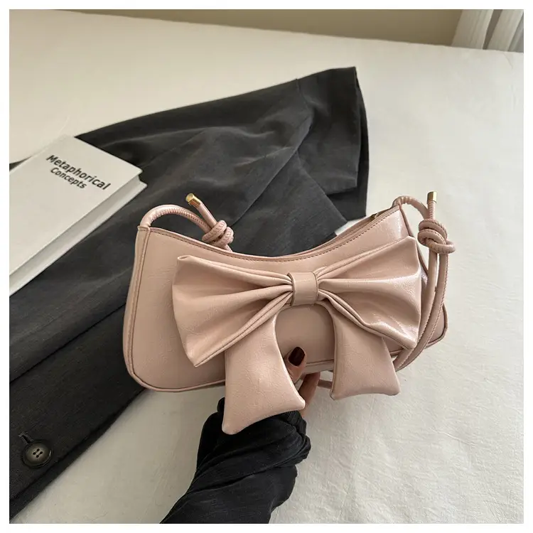 White Bow Shoulder Bag for Women 2024 — feature 21