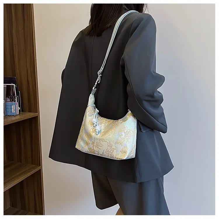 Women Embroidered Shoulder Crossbody Bag Cream 2024 — feature 8