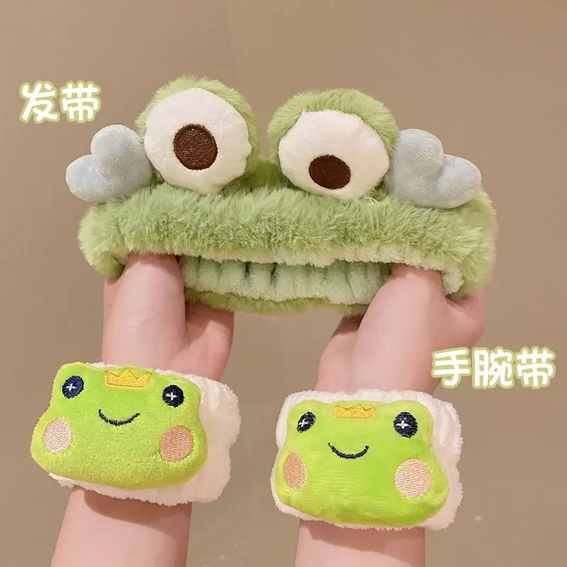 Cute Bear Design Waterproof Hair Band for Women