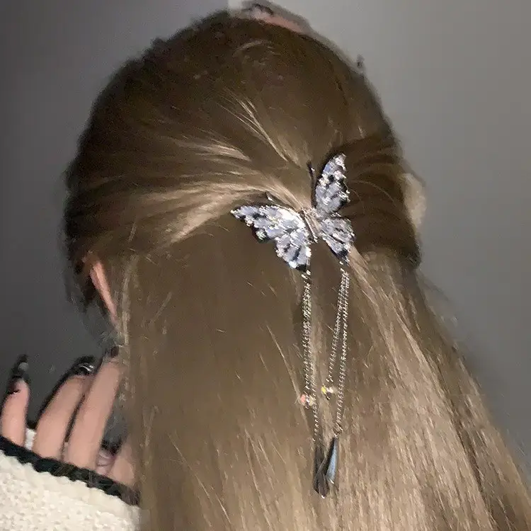 Diamond Encrusted Five Pointed Star Butterfly Hair Clip for Women - Image 9
