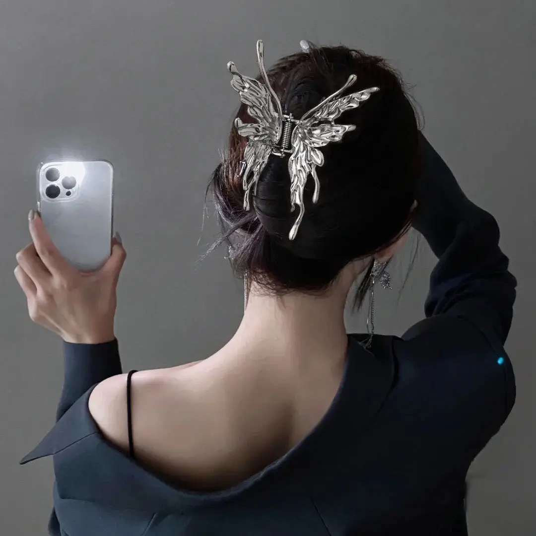 Diamond Encrusted Five Pointed Star Butterfly Hair Clip for Women - Image 4