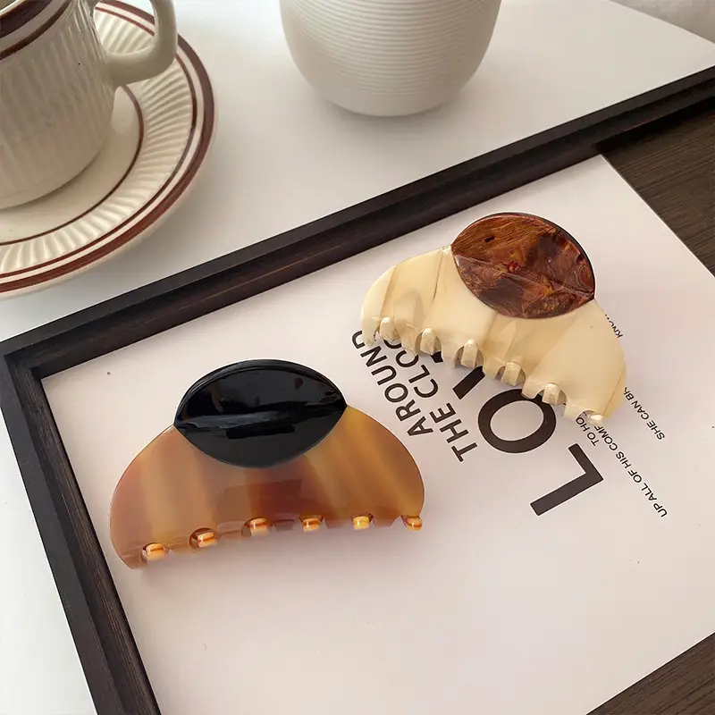 Korean Style Acetic Acid Grab Clip Hair Band - Image 5