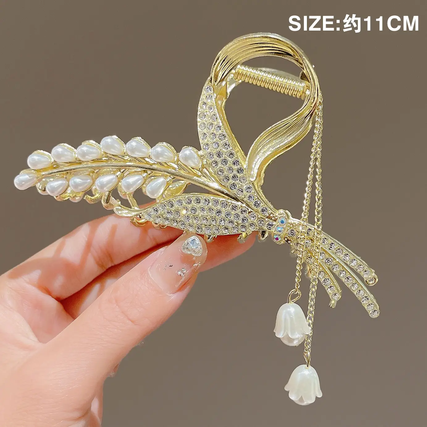Antique Pearl Hair Clip for Women's Back of Head