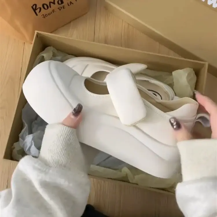 White Thick-Soled Mary Jane Shoes for Women 2024 — feature 6