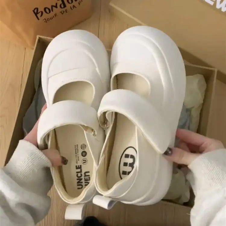 White Thick-Soled Mary Jane Shoes for Women 2024 — feature 7