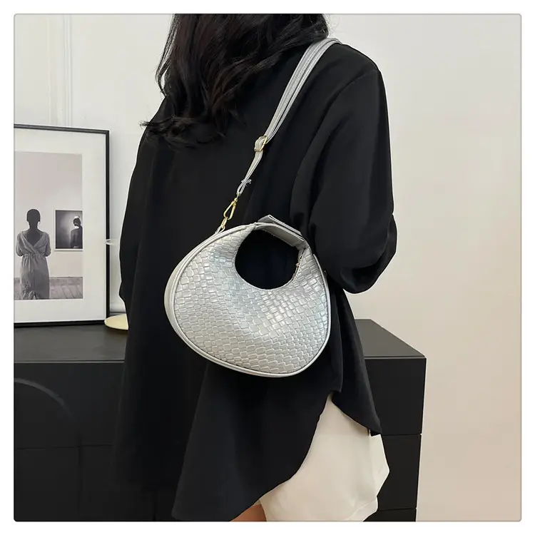 2024 Crescent Bag for Women Retro Shoulder Crossbody — feature 14