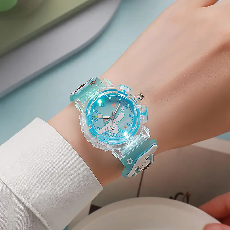 Cartoon luminous 3D new silicone cartoon watch student party female quartz children's watch luminous luminous cross-border outfit