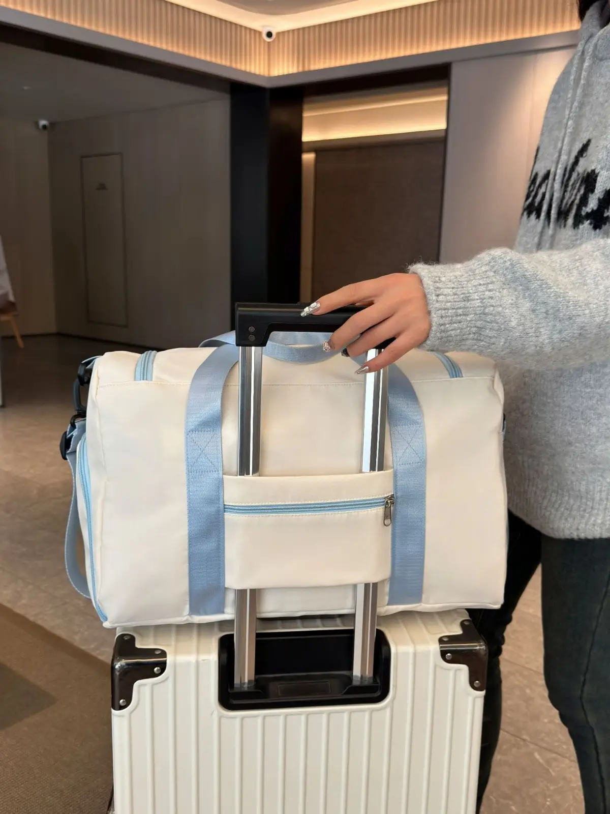 Contrast Color Foldable Fitness Bag for Travel