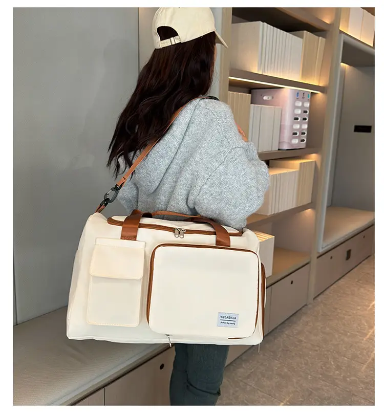 Contrast Color Foldable Fitness Bag for Travel — feature 25
