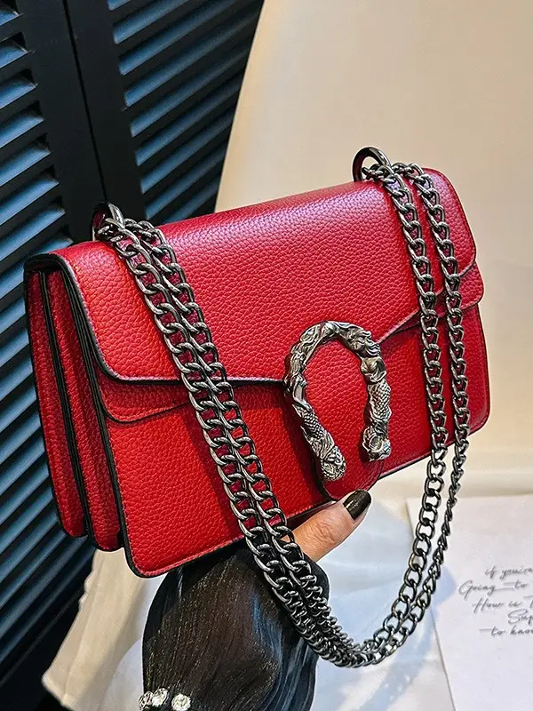 Silver Chain Crossbody Bag for Women 2023
