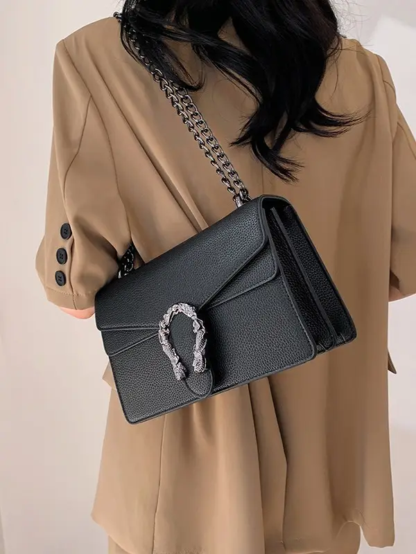 Silver Chain Crossbody Bag for Women 2023