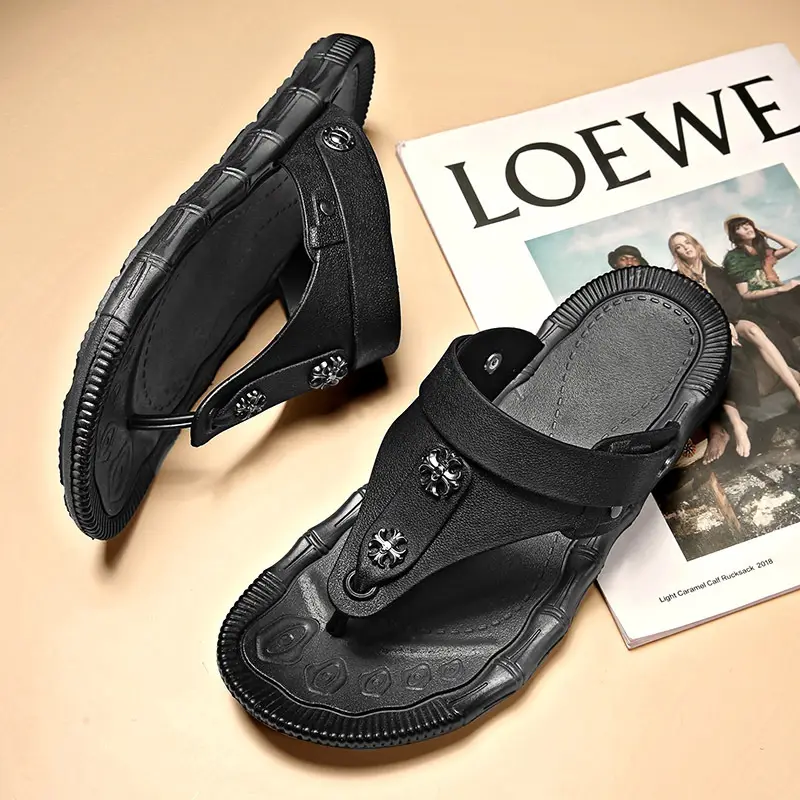 Summer New Sandals Men's Non-slip Two-wear Fashion Clip Flip-flops Sandals Casual Soft Sole Outer Wear Beach Shoes