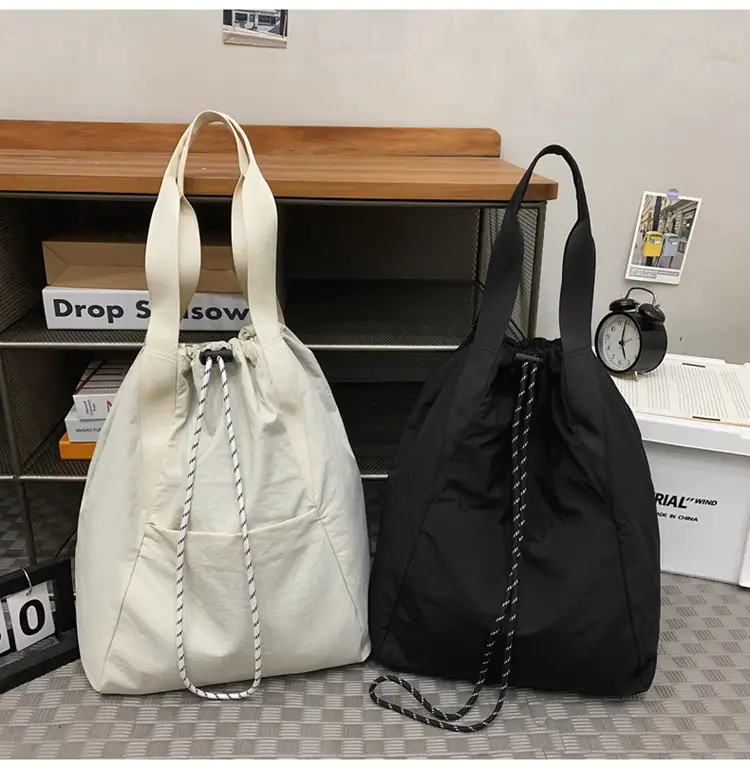 Black Nylon Shoulder Bag for Men Women Waterproof Sports — feature 31