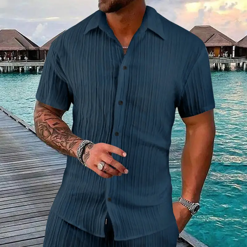 Men's 2025 Button Short-Sleeve Shirt Light Blue Striped — feature 3