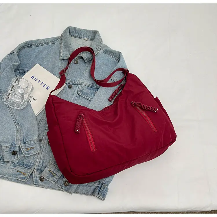 Lightweight Korean Style Women's Shoulder Bag 2026 — feature 35
