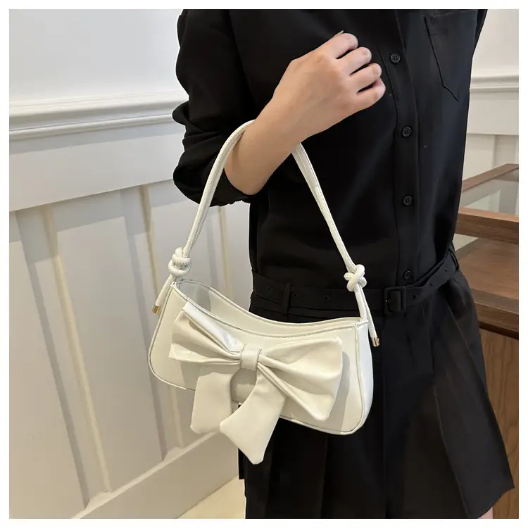 Women's Silver Bow Patent Leather Shoulder Bag 2025 — feature 12