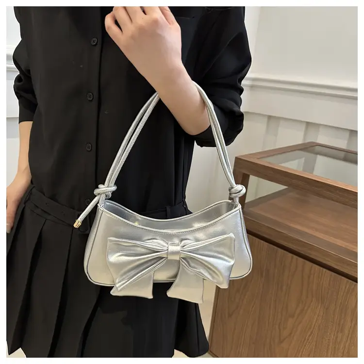 Women's Silver Bow Patent Leather Shoulder Bag 2025 — feature 9