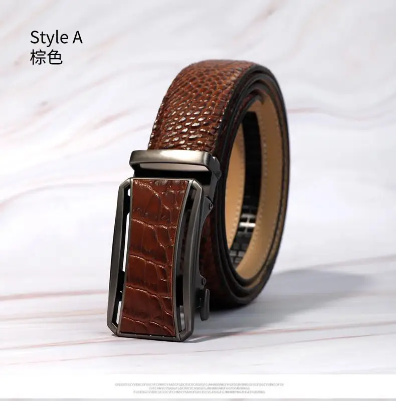 Men's Crocodile Belt with Automatic Buckle Brown — feature 4