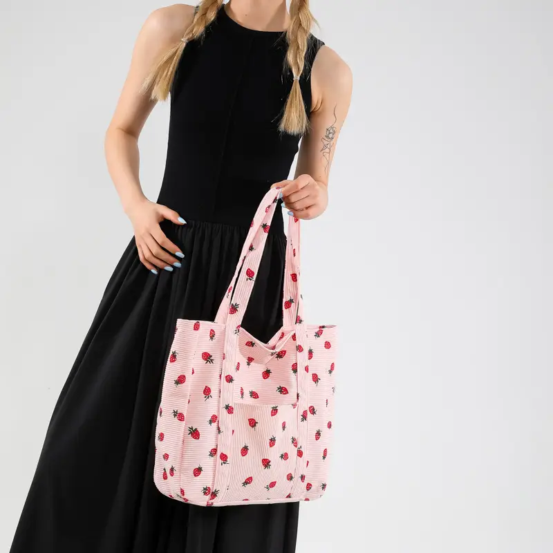 Strawberry Print Shoulder Bag Women's Large Capacity Tote - Image 7