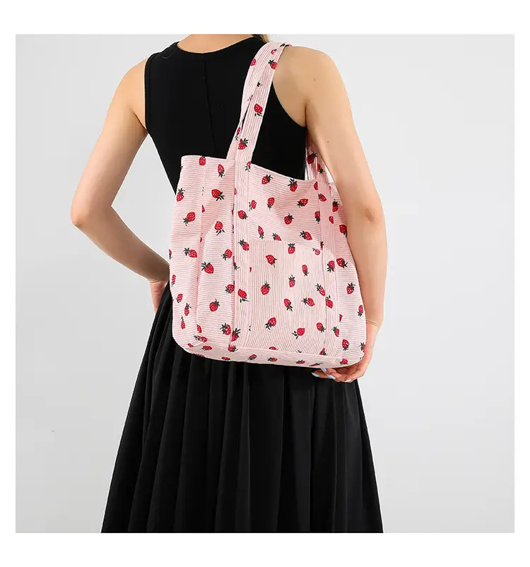 Strawberry Print Shoulder Bag Women's Large Capacity Tote — feature 15