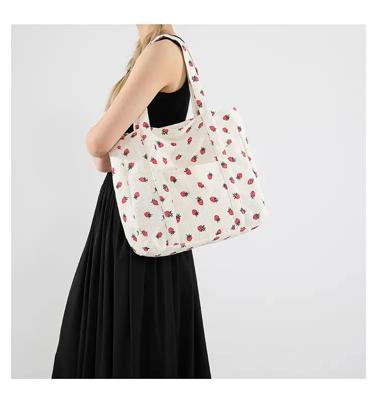 Strawberry Print Shoulder Bag Women's Large Capacity Tote — feature 9