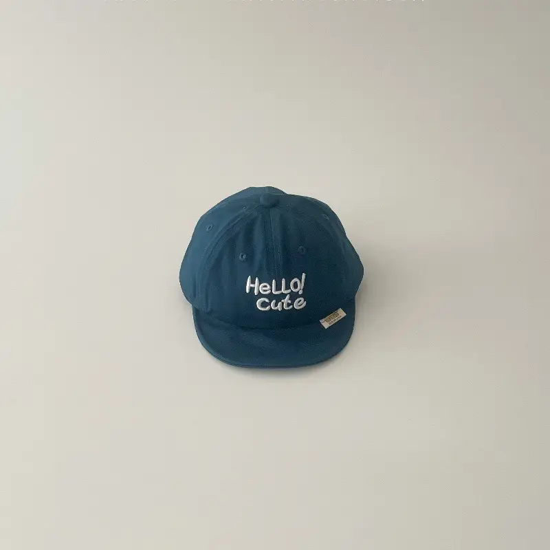 Baby's White Korean Style Sun Hat with Embroidered Letter - Image 5