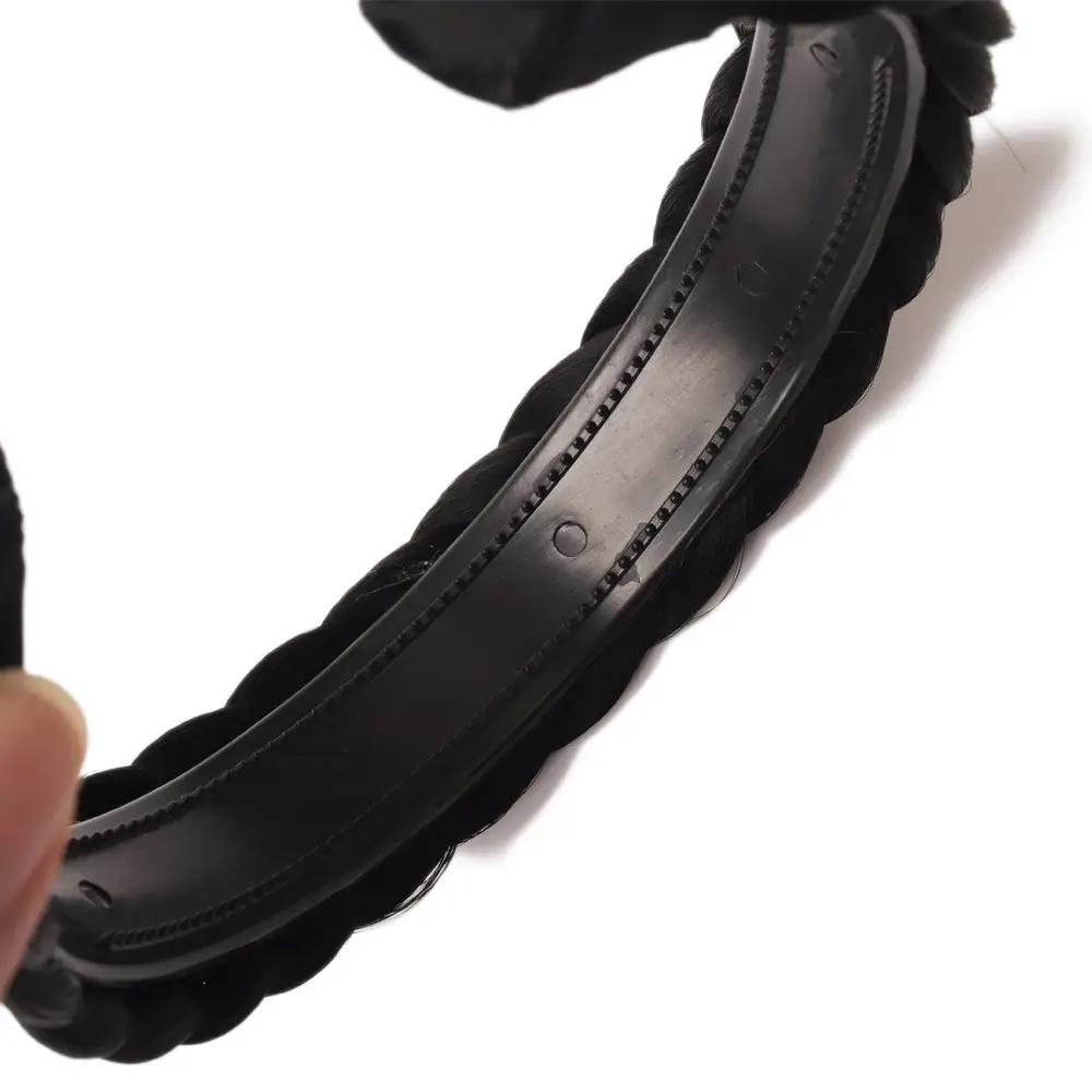 Black Hair Hoop Wig for High Cranial Top Covering — feature 8